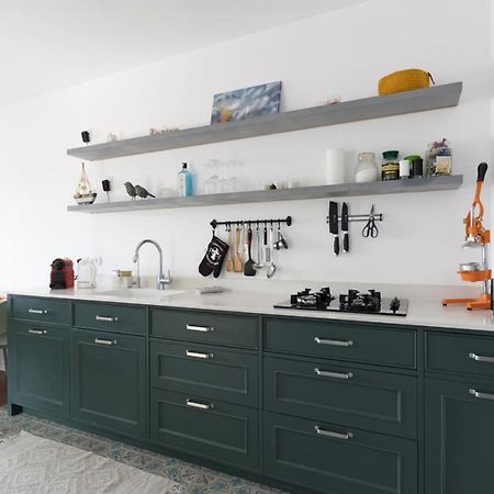 Elegant Apartment W Balcony & Mamad In Heart Of Tel Aviv By Sea N' Rent Exterior photo